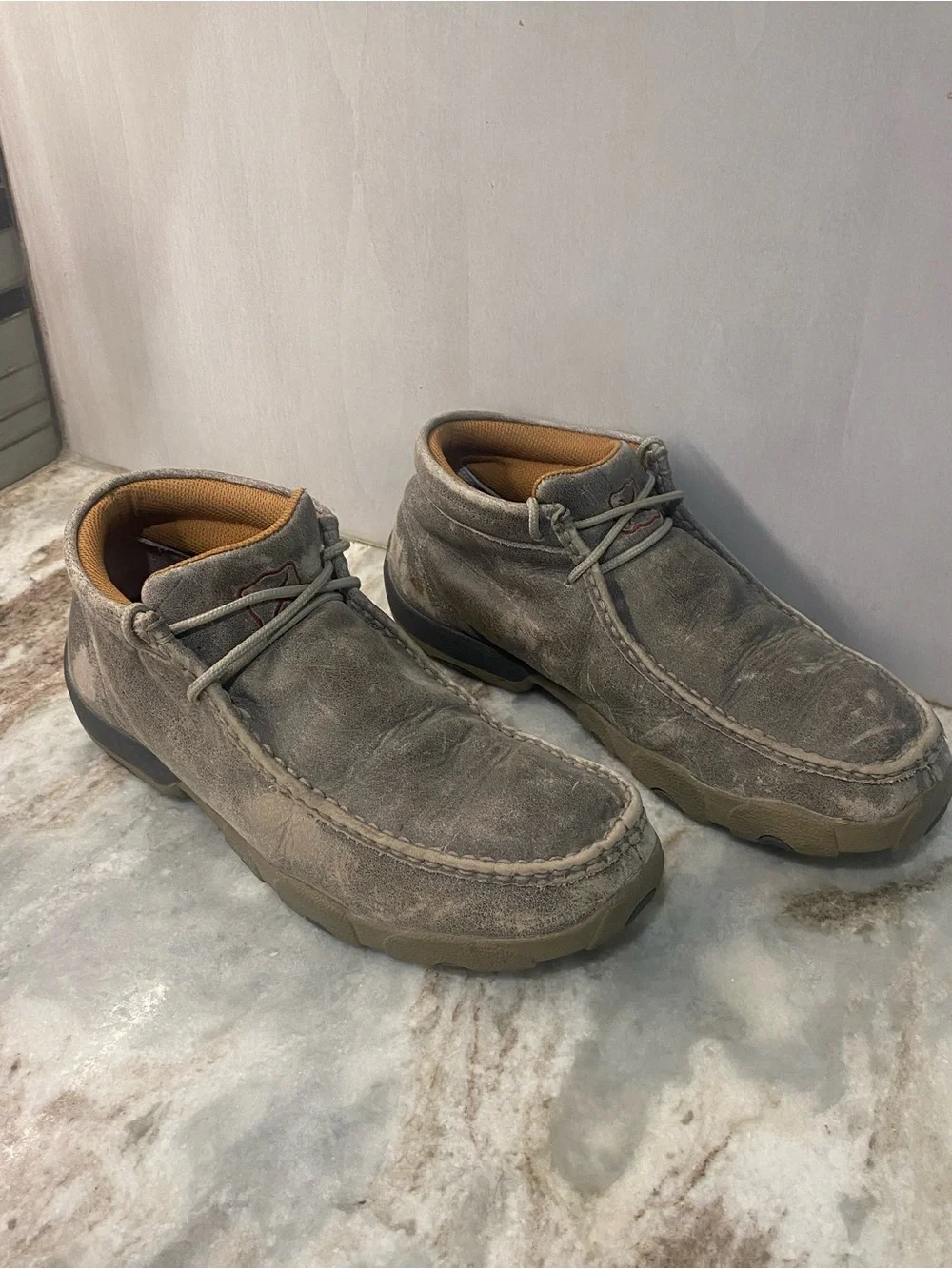 Twisted X Men's Grey Leather Chukka Driving Mocs Shoes Size 8.5W Wide